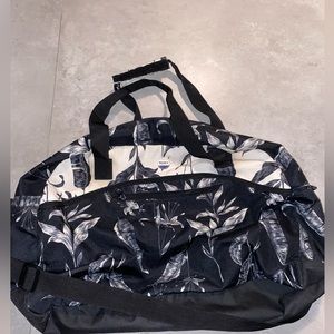ROXY Weekender Duffel